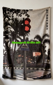 Burberry Rainy Street Scene Print Flannel Sofa Throw Blanket B233